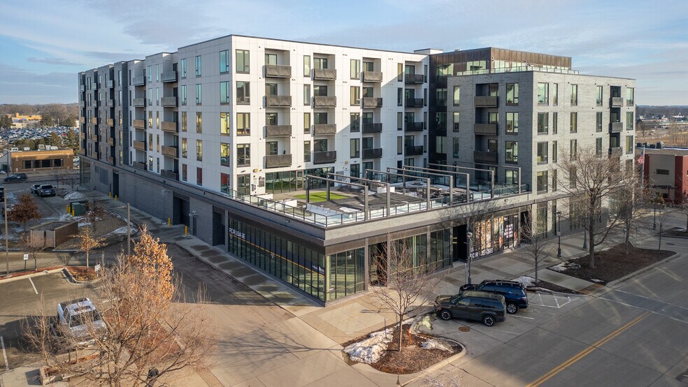 More Photos Of 425 S Broadway, Rochester Apartments For Lease