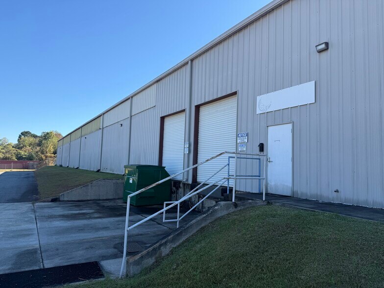 More Photos Of 2225 Ronald Ave, Macon-Bibb Warehouse For Lease