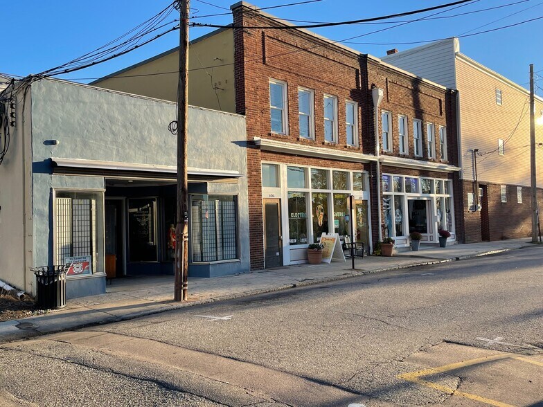 More Photos Of 610 E Fearing St, Elizabeth City General Retail For Lease