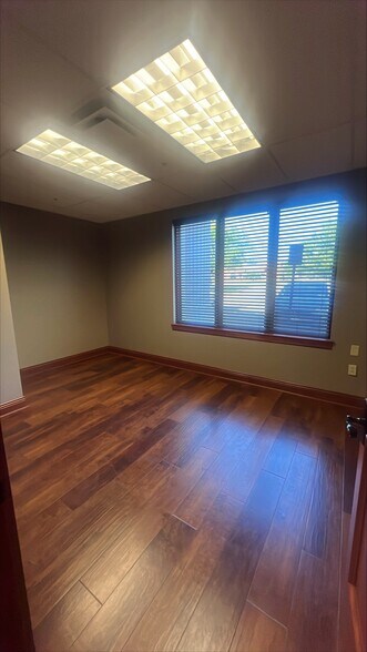 More Photos Of 8600 Transit Rd, East Amherst Medical For Lease
