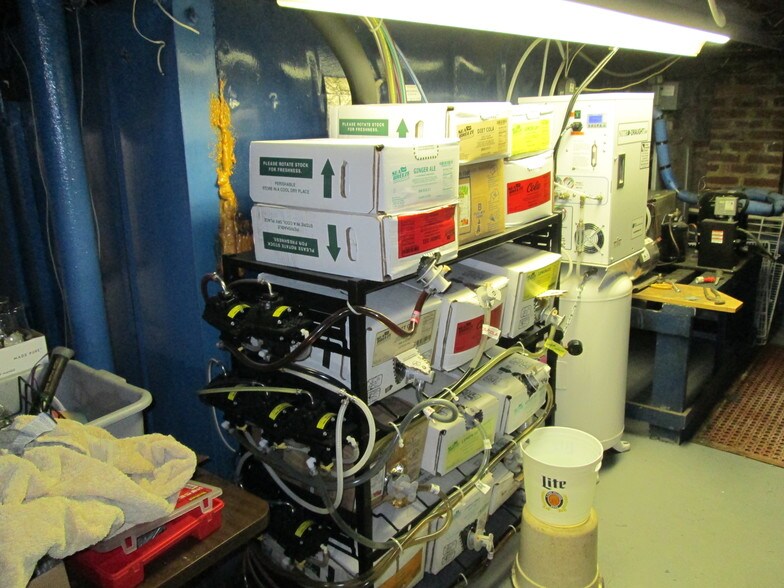 More Photos Of 147 Avenel St, Avenel Bar For Sale