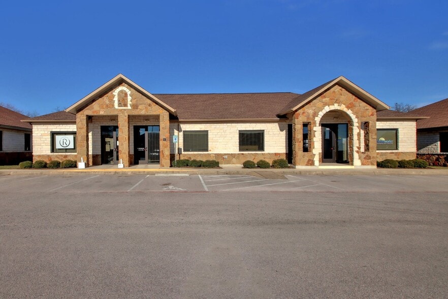 Primary Photo Of 2911 S A.W. Grimes Blvd, Pflugerville Office For Lease