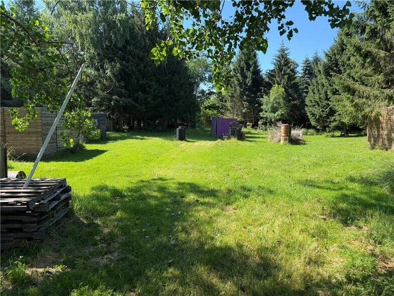 More Photos Of 832 Moscow Rd, Hamlin General Retail For Sale