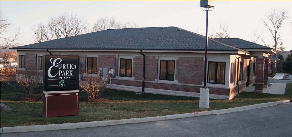 Primary Photo Of 40 E North St, Eureka Medical For Sale