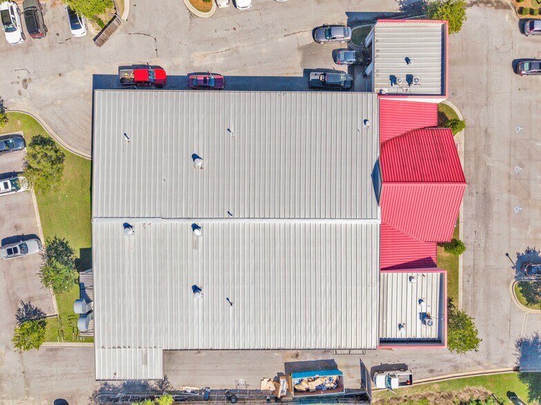 More Photos Of 4698 Washington Rd, Evans Auto Repair For Sale