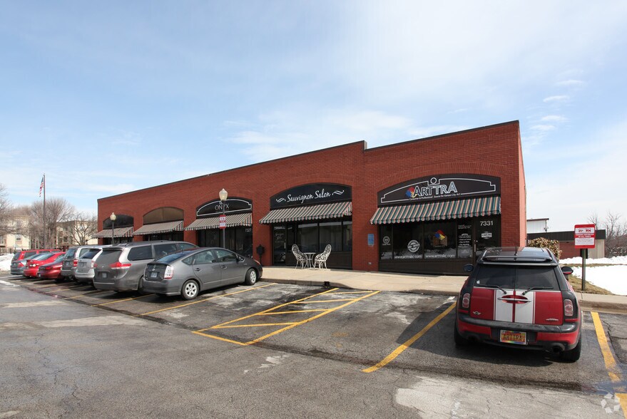 More Photos Of 7311-7331 W 79th St, Overland Park Unknown For Lease