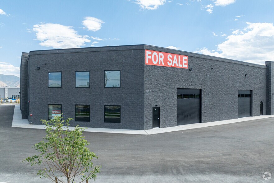 More Photos Of 1564 250 W, Spanish Fork Showroom For Lease