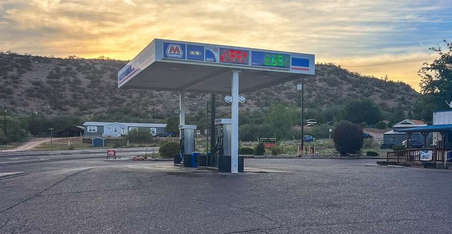 More Photos Of 9420 E Cornville Rd, Cornville General Retail For Sale