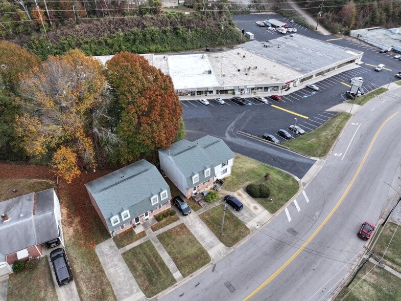 More Photos Of 120-168 Arnett Blvd, Danville General Retail For Sale