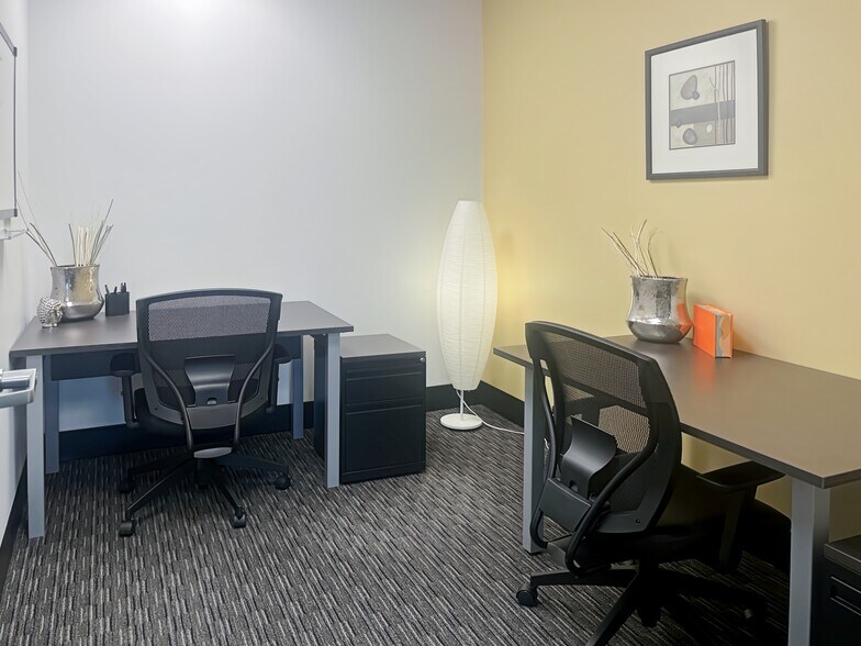 More Photos Of 421 7th Ave SW, Calgary Coworking Space