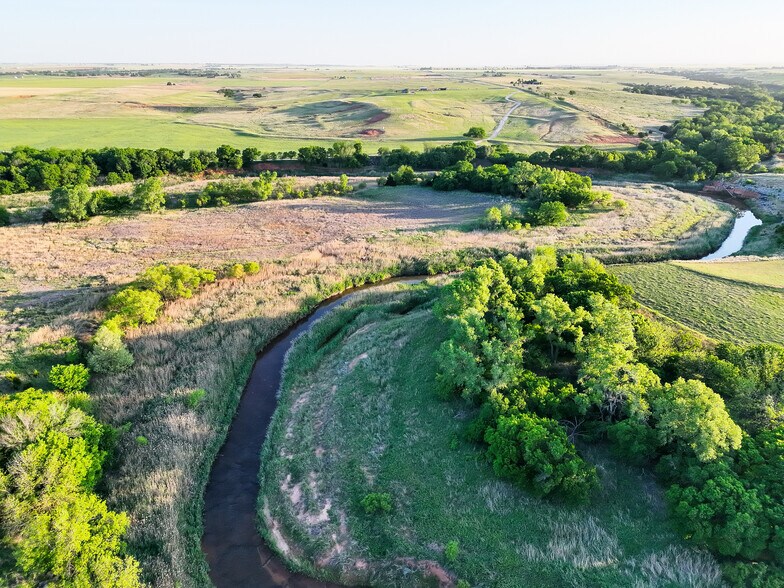 More Photos Of 1002 Old 66 Rd, Hydro Land For Sale