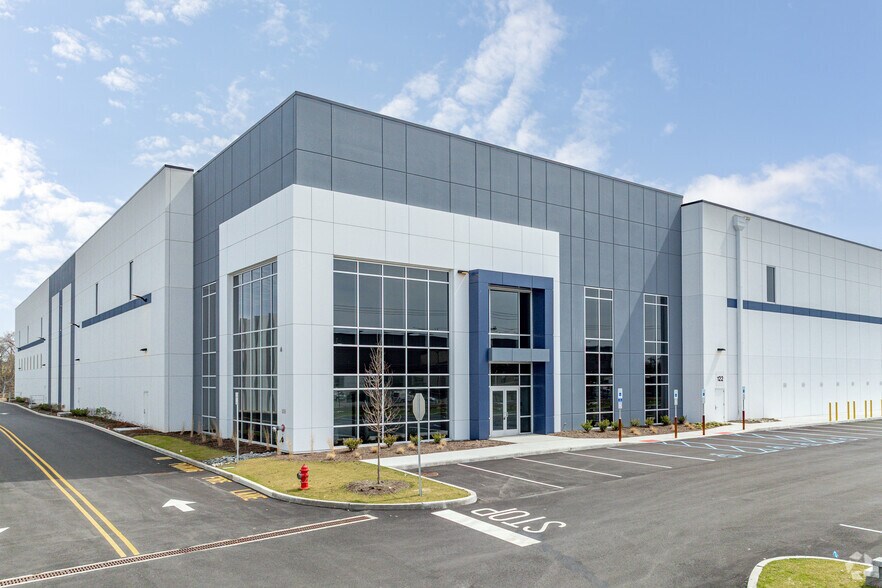 Primary Photo Of 122 8th St, Passaic Distribution For Lease