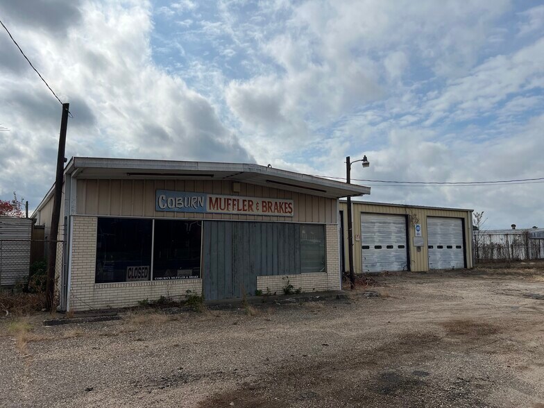 Primary Photo Of 3831 Greenwood Rd, Shreveport Industrial For Sale