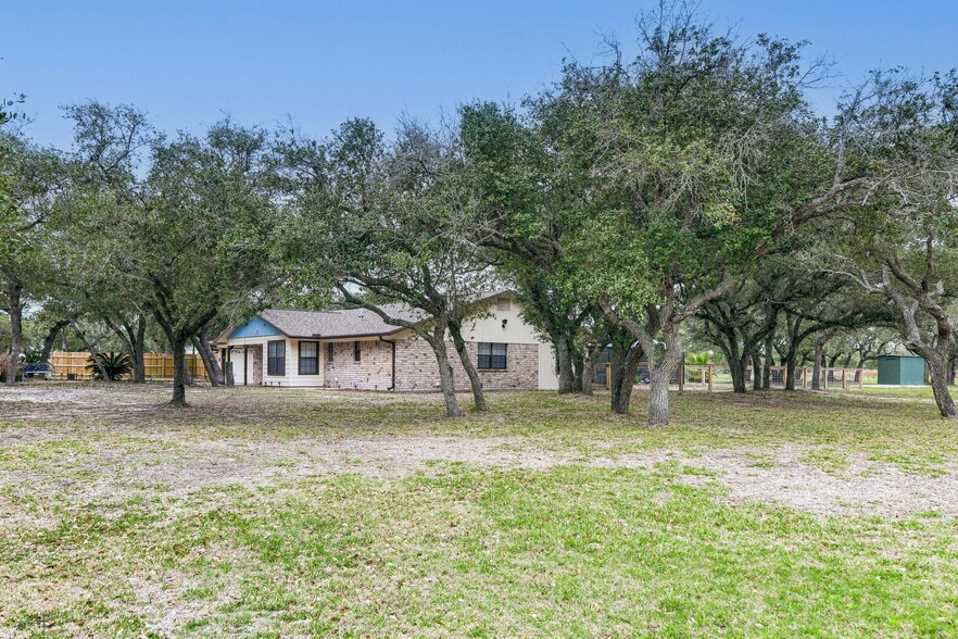 More Photos Of 1524 16th St, Rockport Manufactured Housing Mobile Home Park For Sale