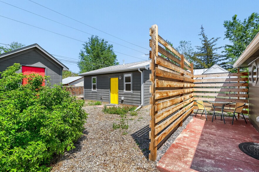 More Photos Of 301 4th St., Frederick Apartments For Sale