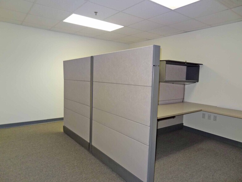 More Photos Of 1311-1319 Pineview Dr, Morgantown Medical For Sale