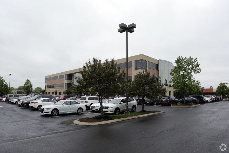 More Photos Of 2500 York Rd, Jamison Office For Lease