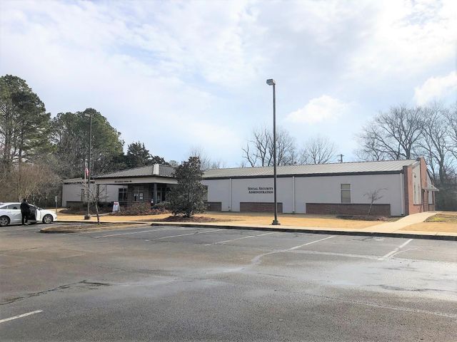 Primary Photo Of 199 Saddle Creek Dr, Tupelo Office For Sale