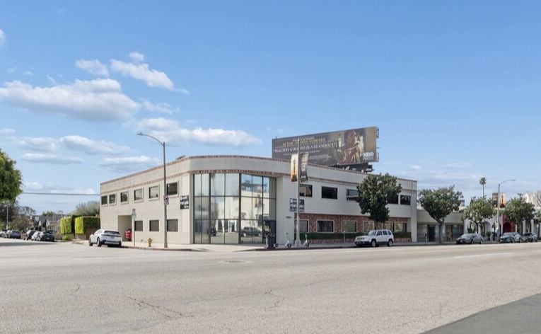 Primary Photo Of 7250 Beverly Blvd, Los Angeles Office For Lease