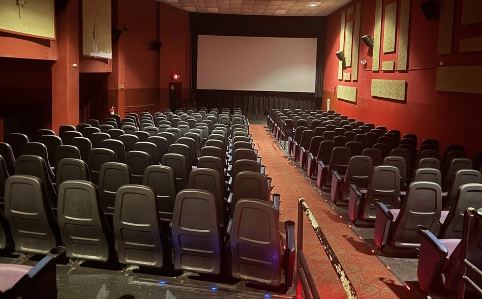 More Photos Of 76-90 Kraft Ave, Bronxville Movie Theatre For Sale