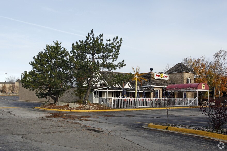 Primary Photo Of 3345 Harvester Rd, Burlington Restaurant For Sale