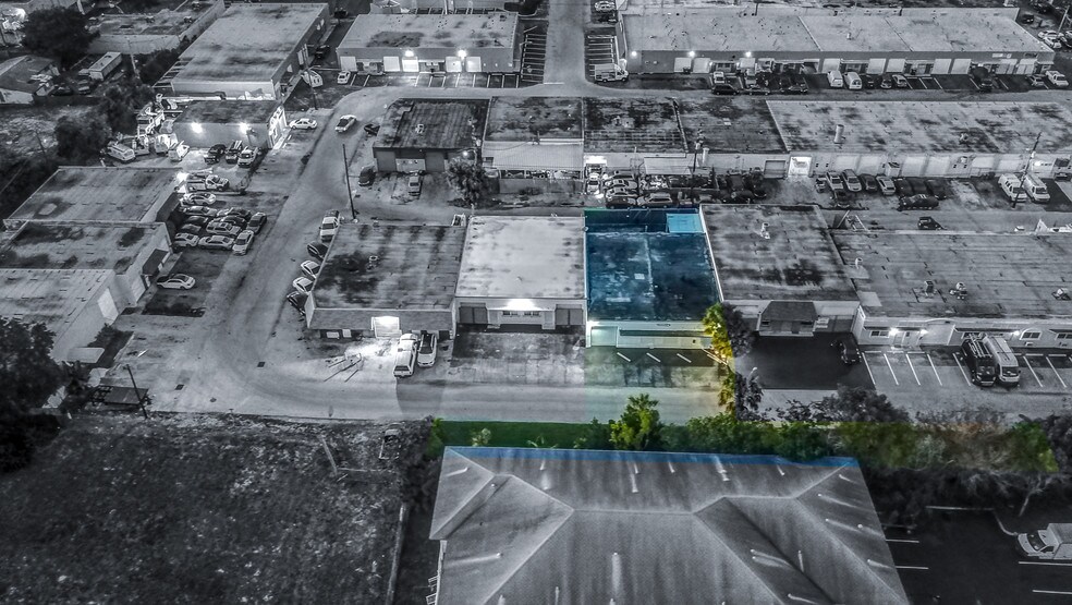 More Photos Of 2341 NW 30th St, Oakland Park Warehouse For Sale