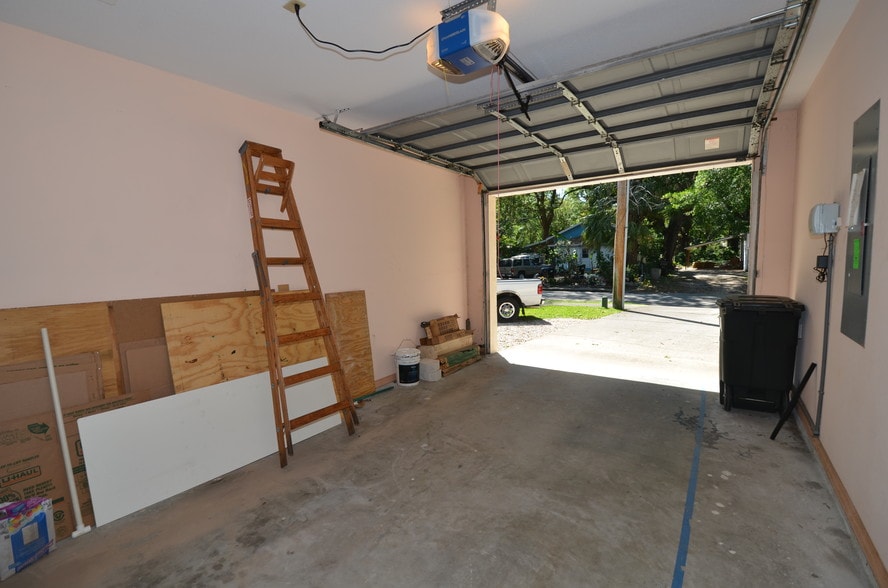 More Photos Of 2310 Raehn St, Orlando Medical For Sale