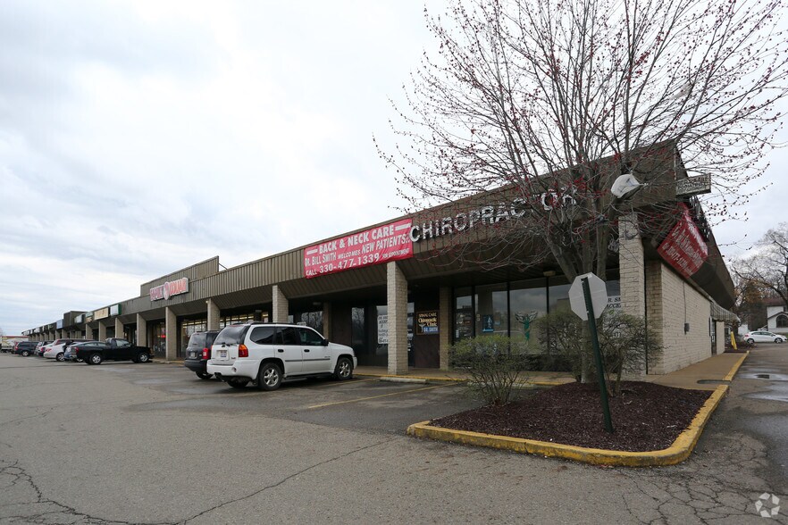 More Photos Of 3802-3904 Tuscarawas St W, Canton Freestanding For Lease