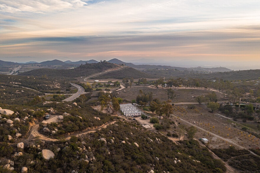 More Photos Of 15348 Running Deer Trl, Poway Manufactured Housing Mobile Home Park For Sale