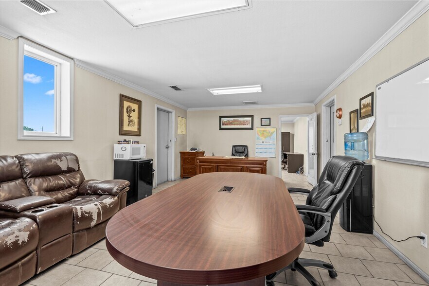 More Photos Of 211 S Lynn Ave, Lamesa Land For Sale