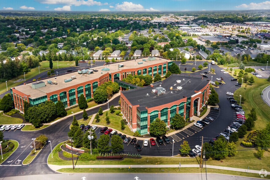 More Photos Of 6400 Sheridan Dr, Buffalo Office For Lease