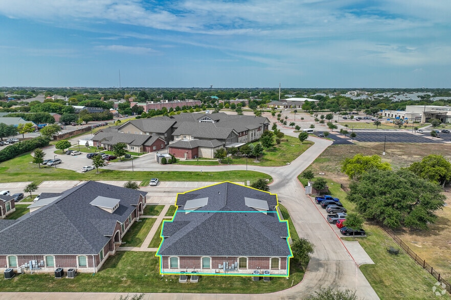 More Photos Of 3600 Eldorado Pky, McKinney Medical For Sale