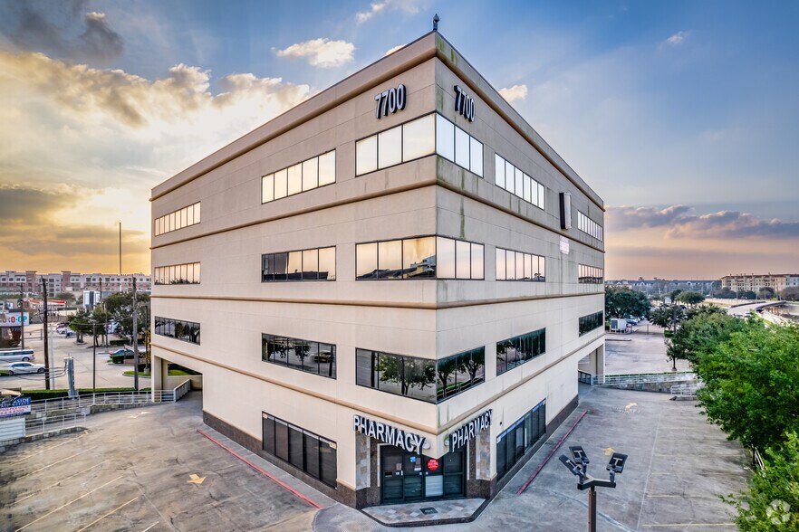 Primary Photo Of 7700 Main St, Houston Medical For Lease