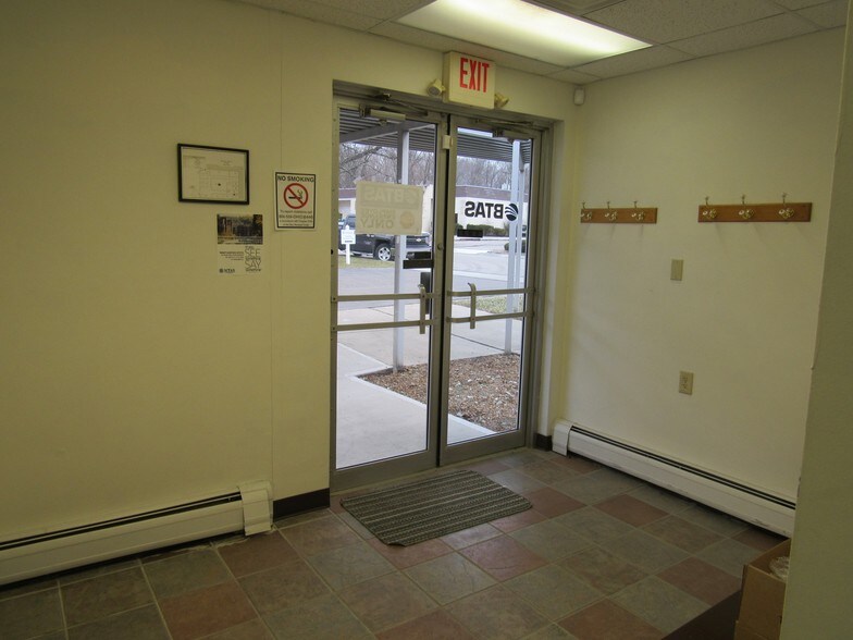 More Photos Of 3572 Dayton-Xenia Rd, Beavercreek Medical For Lease