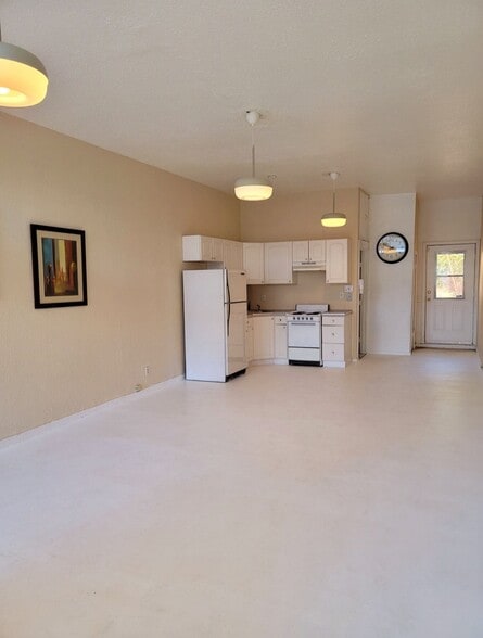 More Photos Of 4228-4236 Martin Luther King Jr Way, Oakland Storefront Retail Residential For Lease