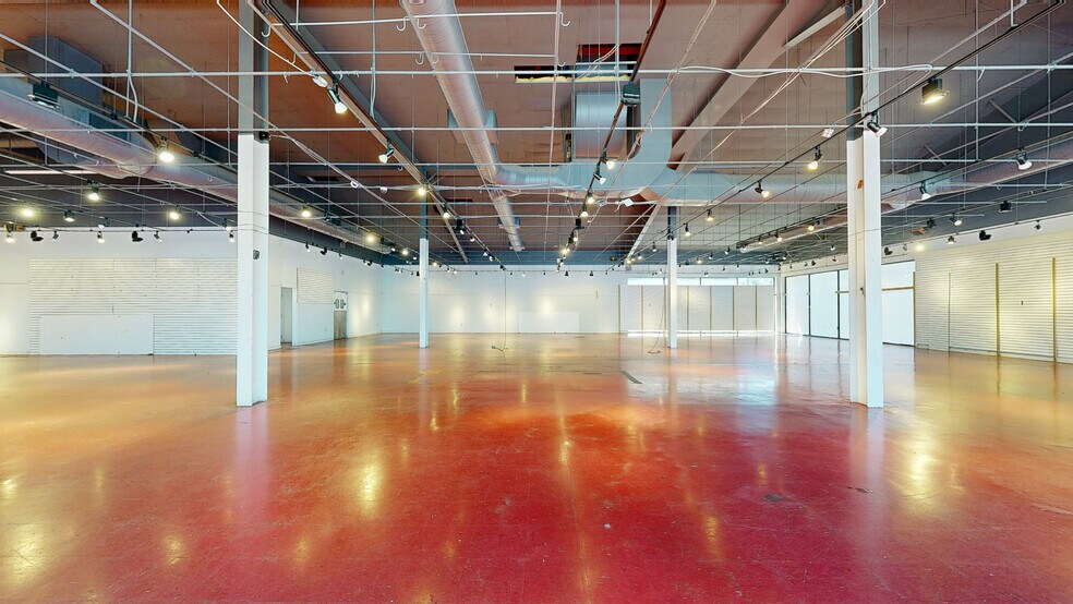 Primary Photo Of 142 Park City Ctr, Lancaster Unknown For Lease