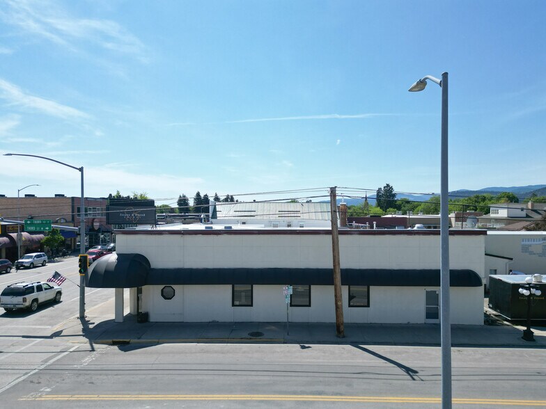 More Photos Of 302 S Main St, Kalispell Restaurant For Sale