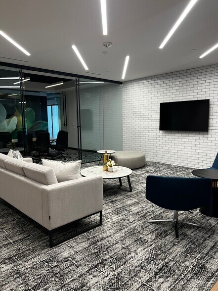More Photos Of 3060 Williams Dr, Fairfax Office For Lease
