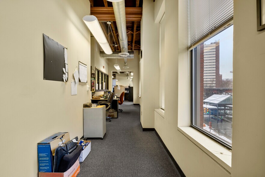 More Photos Of 60 S Pearl St, Albany Office For Sale
