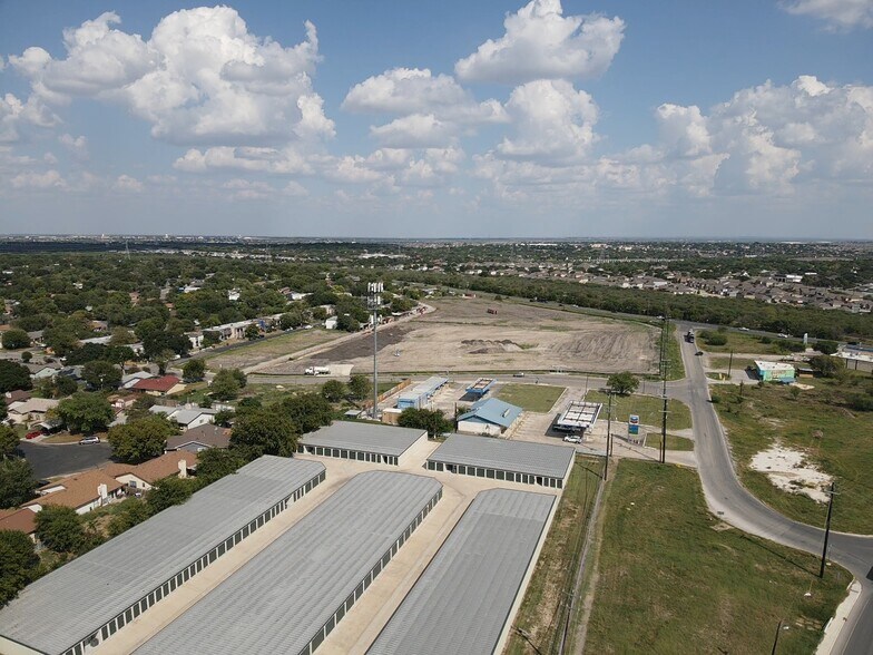 More Photos Of 7019 Branching Ct, San Antonio Convenience Store For Lease