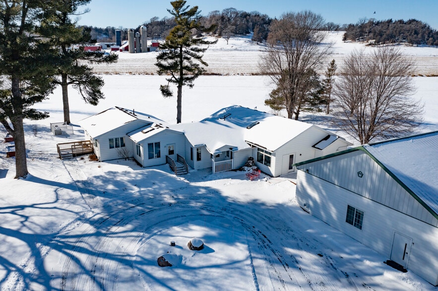 More Photos Of W10356 Highway 29, River Falls Office For Lease