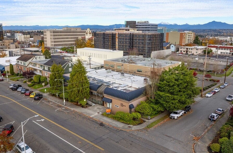 More Photos Of 3125 Colby Ave, Everett Medical For Sale