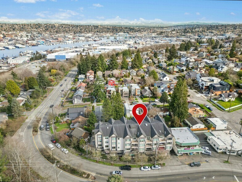 More Photos Of 3121 W Government Way, Seattle Apartments For Sale