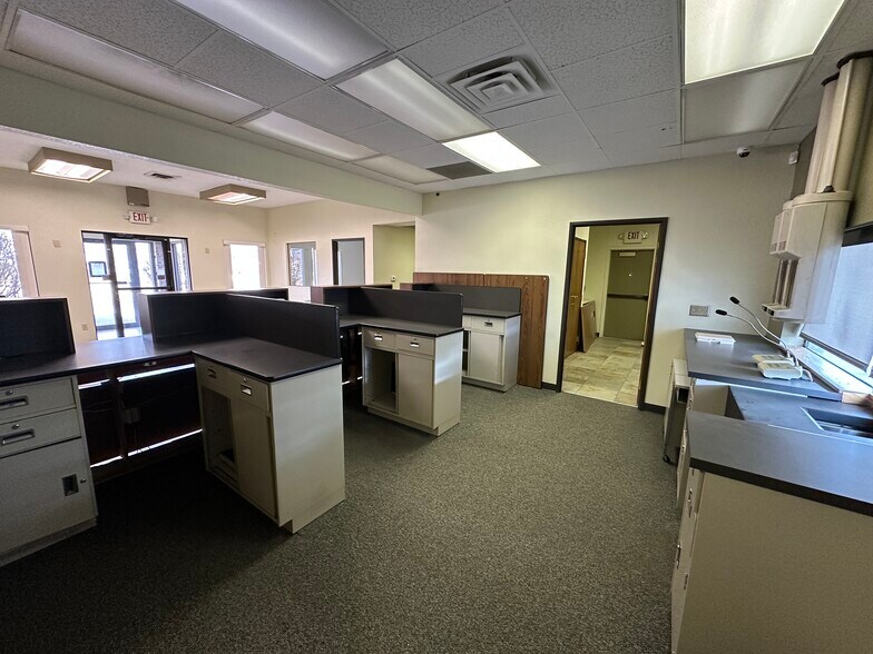 More Photos Of 3425 Hobson Rd, Fort Wayne Storefront Retail Office For Sale