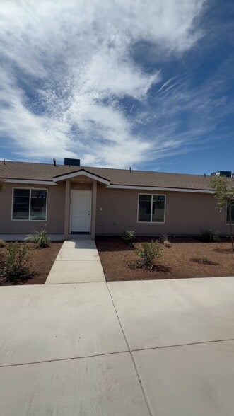 More Photos Of 181 Dairy Ave, Corcoran Multifamily For Sale