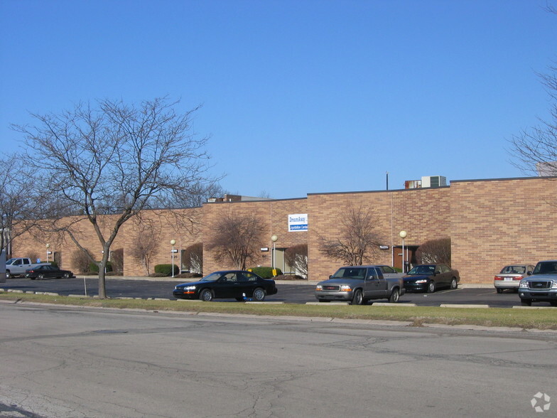 Primary Photo Of 1632 Commerce Dr, South Bend Research And Development For Lease