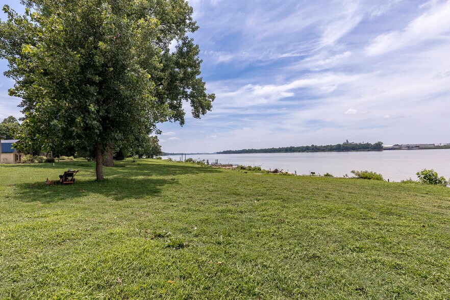More Photos Of 5209 River Rd, Louisville Land For Sale
