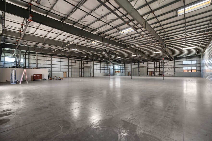 More Photos Of 10060 Dawson Canyon Rd, Corona Unknown For Lease