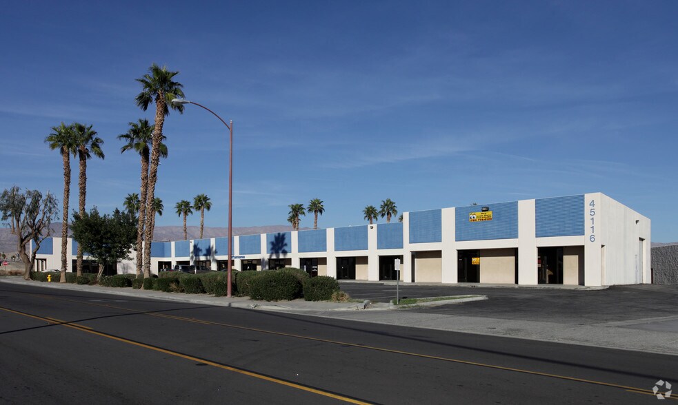 More Photos Of 45116 Commerce St, Indio Service For Sale