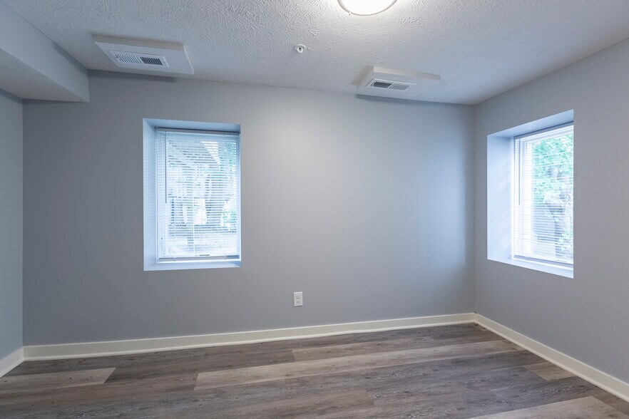 More Photos Of 1147 Park Ave, Omaha Apartments For Sale